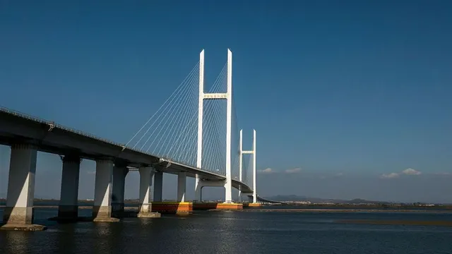 China and North Korea Open New Yalu River Bridge After More Than a Decade of Delays