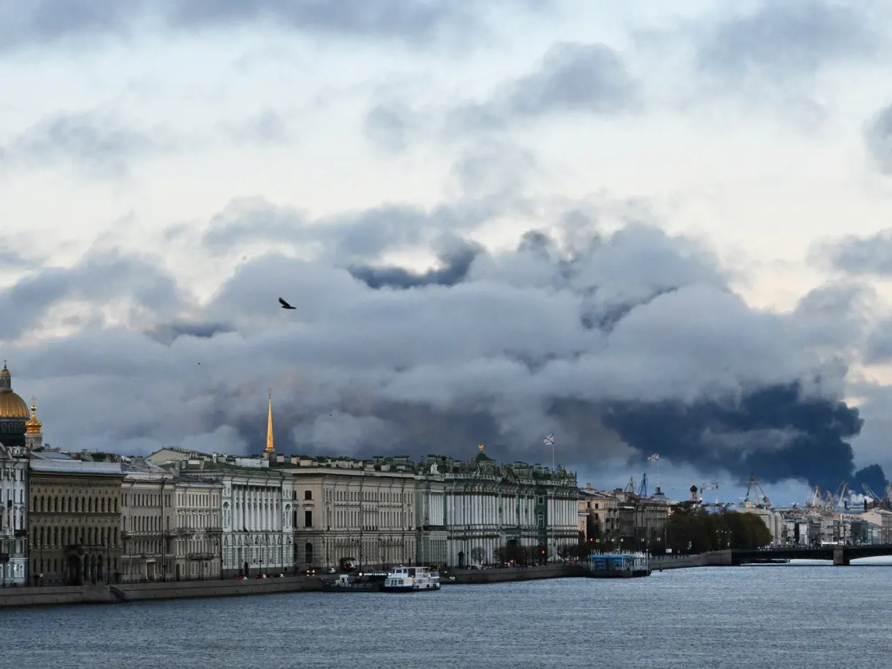Ukrainian Drone Attack on St Petersburg Kills One, Hits Energy Sites as Ceasefire Falters